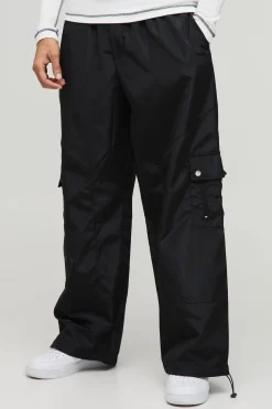 Pantalon cargo Carpenter en nylon parachute