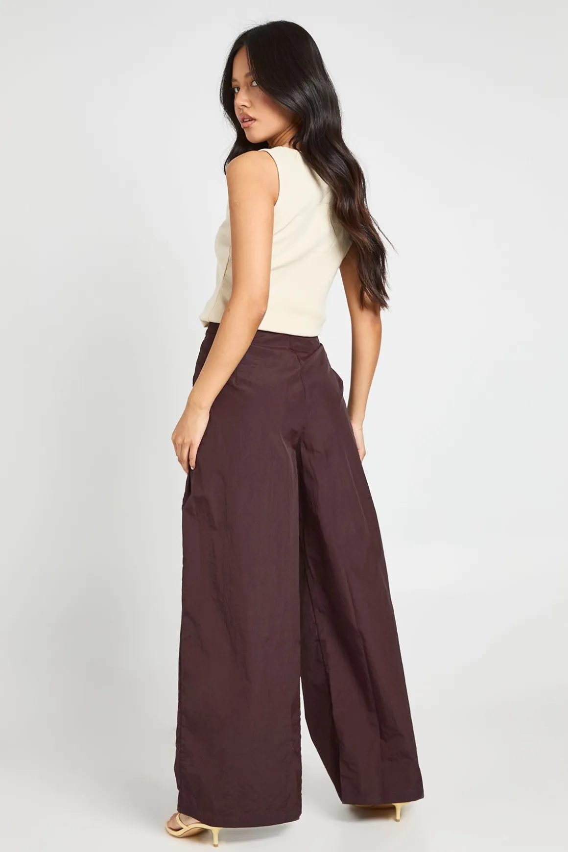 Pantalon Cargo En Nylon Avec Détails Plissés Petite