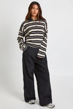 boohoo Pantalon Cargo en Nylon avec Détails Plissés<Femme Pantalons