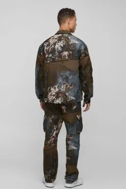 Pantalon cargo pour hommes de grande taille à coupe droite, avec tapisserie Renaissance en superposition.
