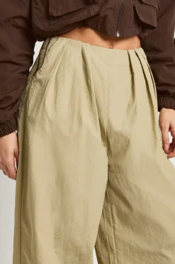 Pantalon Cargo Tall En Nylon Avec Détails Plissés