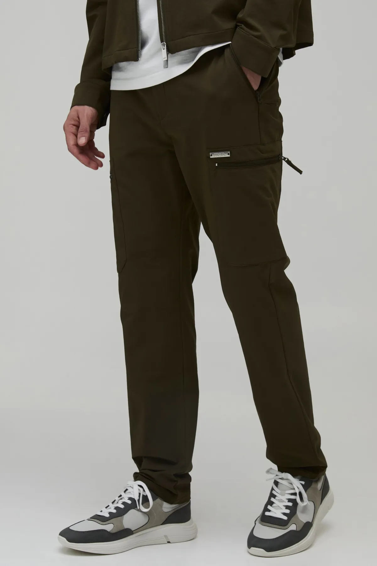 boohooMAN Pantalon Cargo Technique Slim<Homme Ensembles|Pantalons Cargo