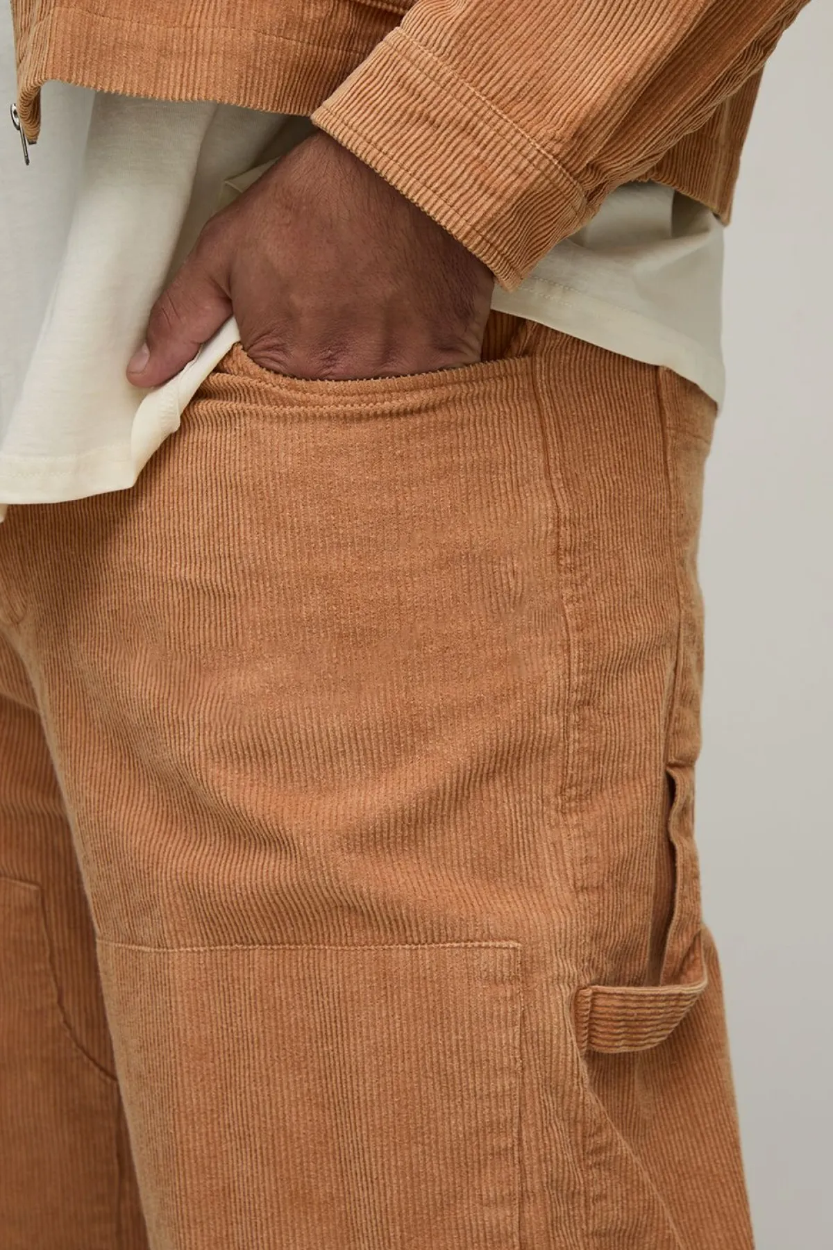 boohooMAN Pantalon carpenter en velours côtelé Plus Washed, coupe décontractée<Homme Tout Afficher|Pantalons Grande Taille