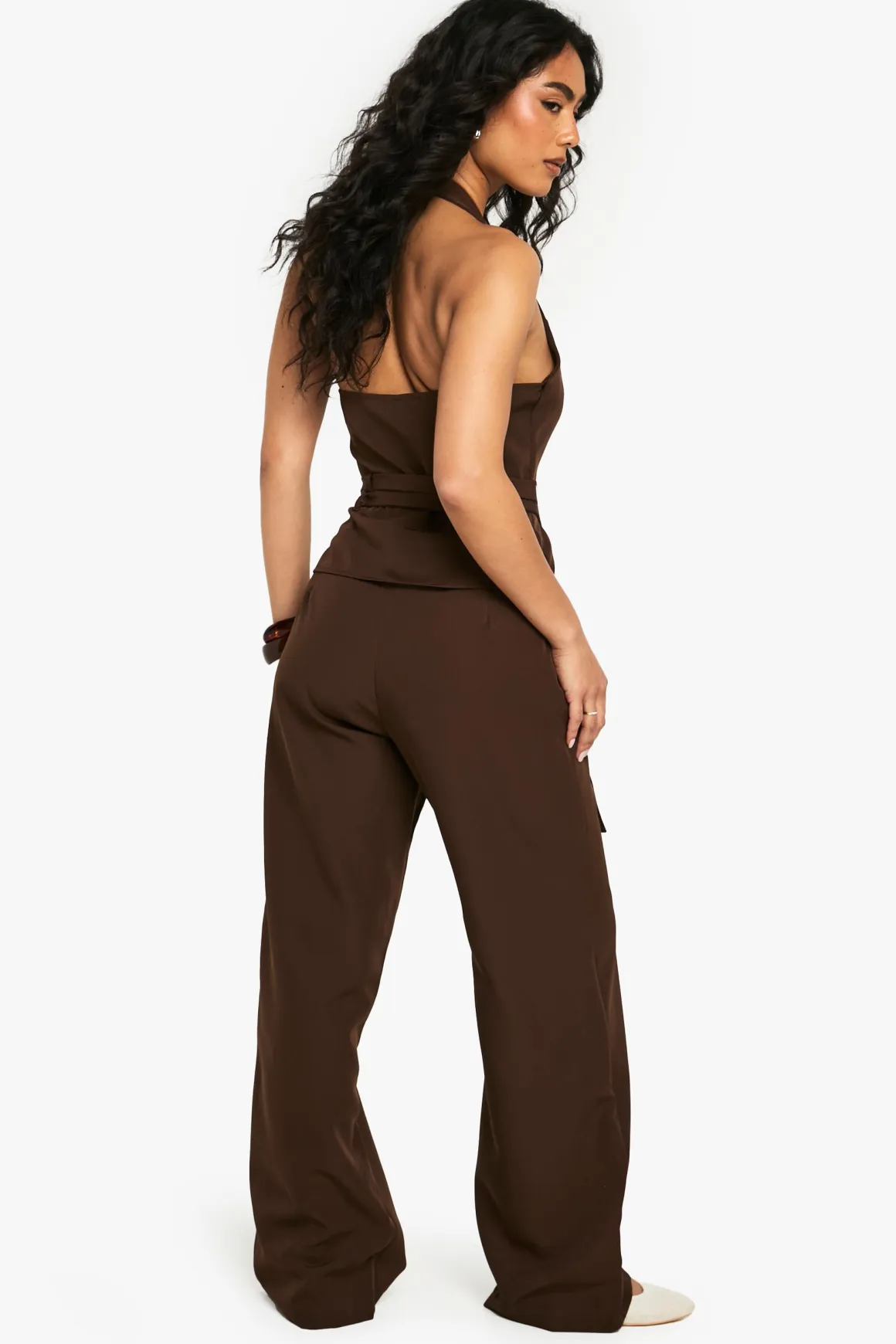 Pantalon cintré et évasé