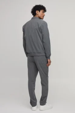 Pantalon Coordonné À Rayures Coupe Droite Ajustée
