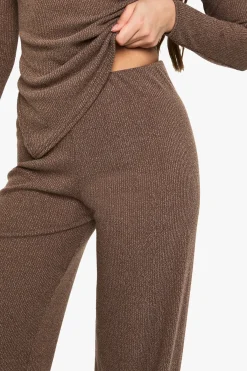 boohoo Pantalon côtelé à jambes larges<Femme Pantalons|Looks Chocolat