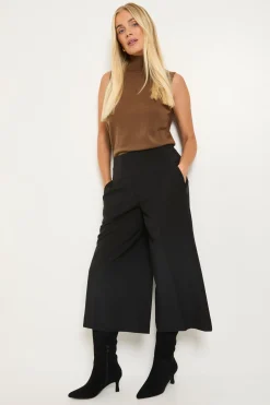 Pantalon Culotte Petite Avec Couture Latérale Apparente