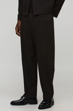 Pantalon de costume à coupe décontractée avec détails de couture