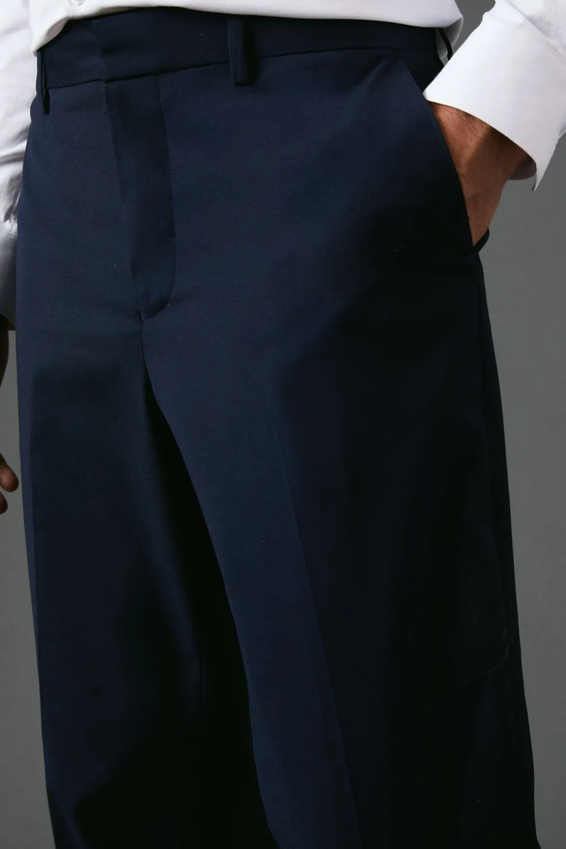 Pantalon de Costume Essentiel Coupe Ajustée Marine