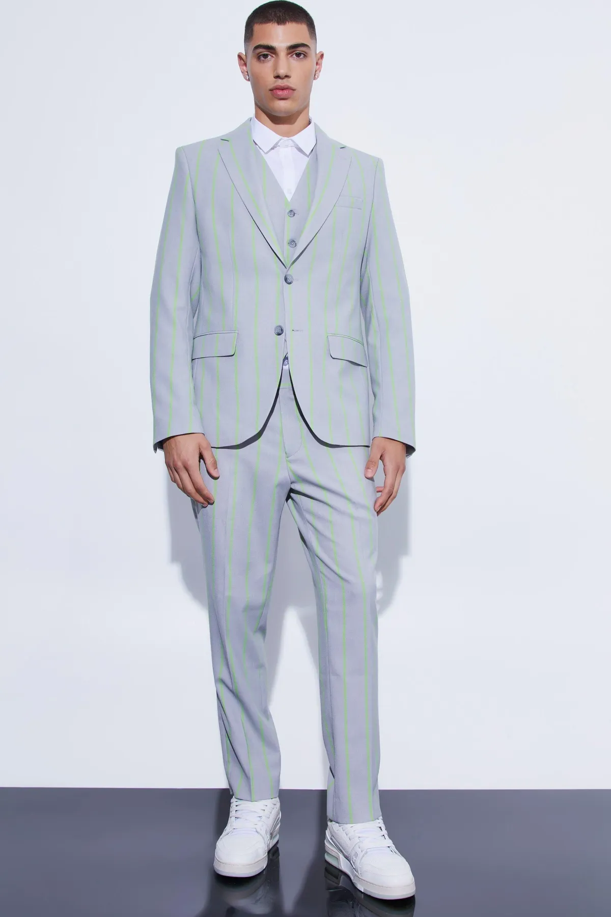 boohooMAN Pantalon de costume slim crop à larges rayures<Homme Costumes Et Tenues Formelles