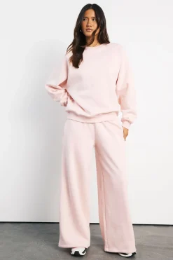 boohoo Pantalon De Jogging Taille Moyenne Jambe Large Avec Ceinture Fine<Femme Pantalons|Basiques