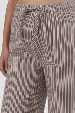 boohoo Pantalon De Maternité À Jambes Larges Avec Taille Élastiquée Et Rayures Tissées<Femme Pantalons