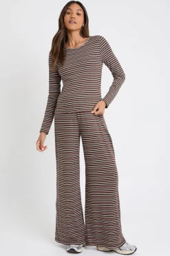 boohoo Pantalon De Maternité Large À Côtes Rayées<Femme Pantalons|Looks Chocolat