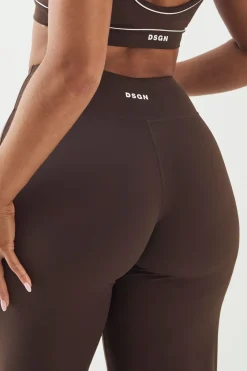 Pantalon De Yoga Évasé À Jambes Larges Avec Passepoil Dsgn Studio