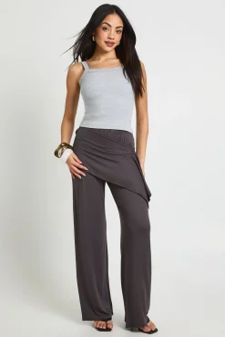 boohoo Pantalon Droit Avec Jupe Portefeuille<Femme Pantalons|Tailleurs