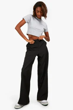 Pantalon droit à coupe décontractée et ajustée