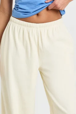 boohoo Pantalon Droit Côtelé Basique<Femme Pantalons|Basiques