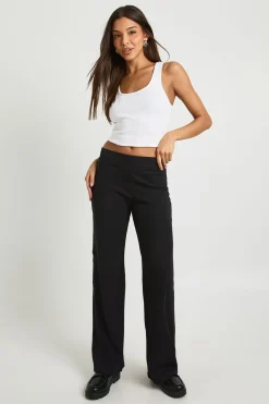 boohoo Pantalon Droit Côtelé Basique<Femme Pantalons|Basiques