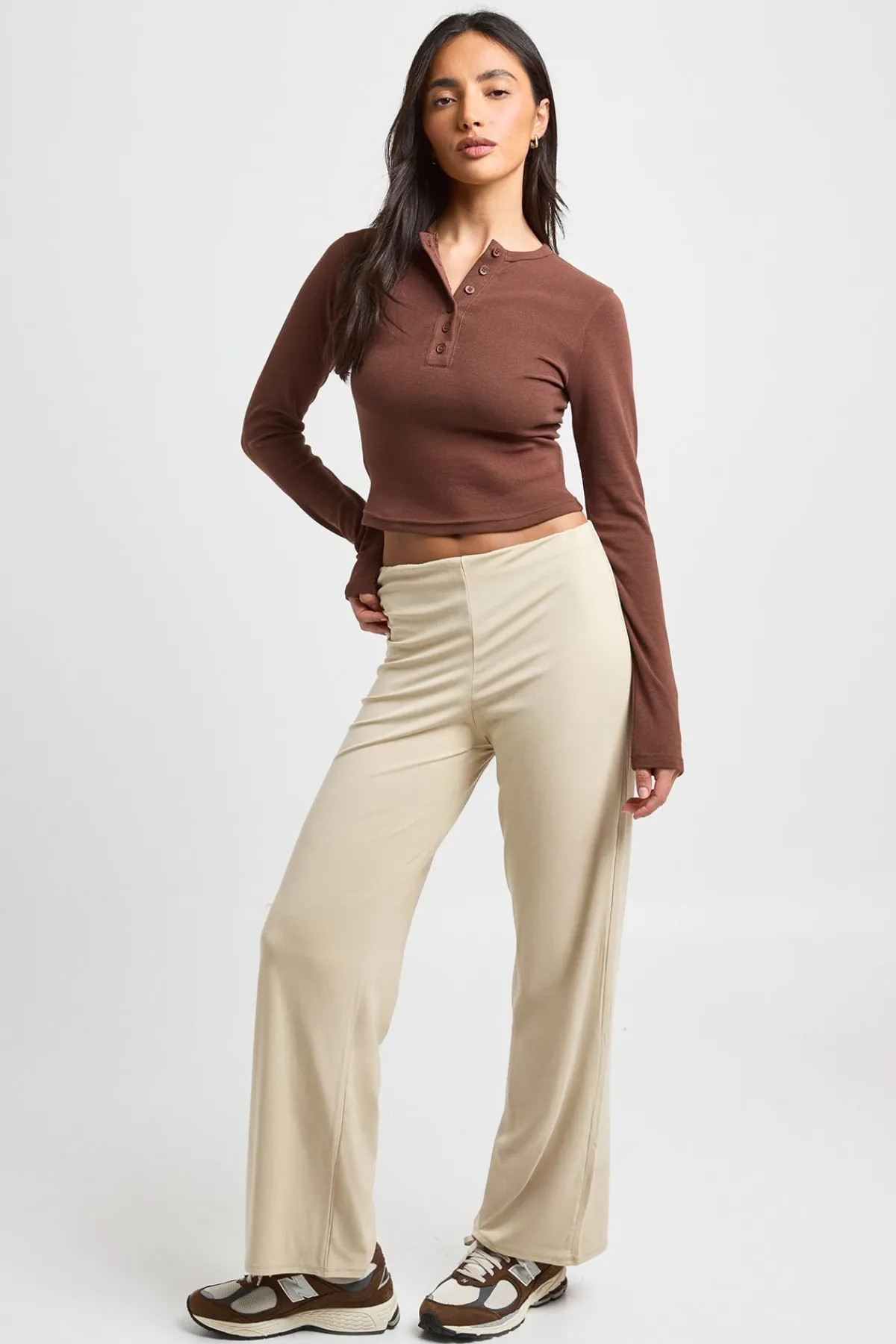 boohoo Pantalon Droit Côtelé Super Doux<Femme Pantalons|Tons Neutres
