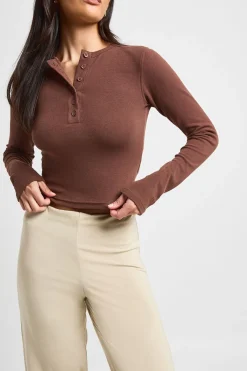 boohoo Pantalon Droit Côtelé Super Doux<Femme Pantalons|Tons Neutres