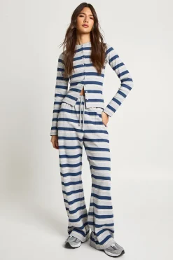 Pantalon Droit à Côtes Rayées