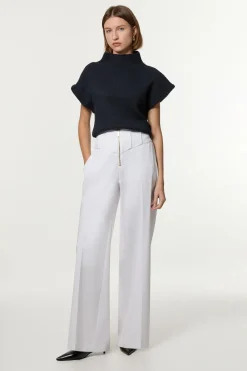 Pantalon droit à détail de couture sur mesure
