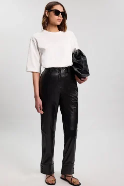 KarenMillen Pantalon Droit En Cuir Avec Détail Boutonné<Femme Pantalons
