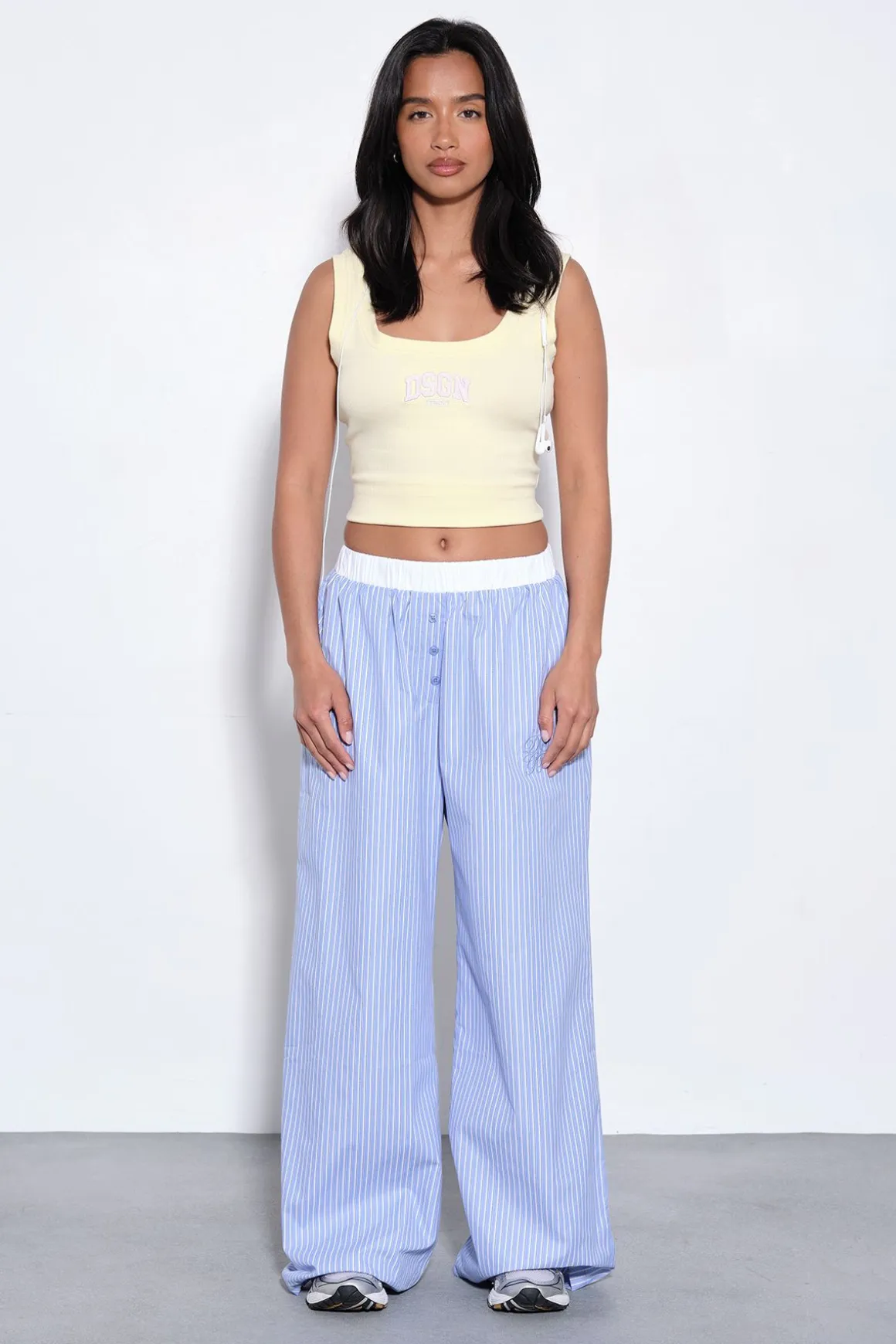 Pantalon Droit En Popeline De Coton Rayée À Boutons Henley Dsgn Studio