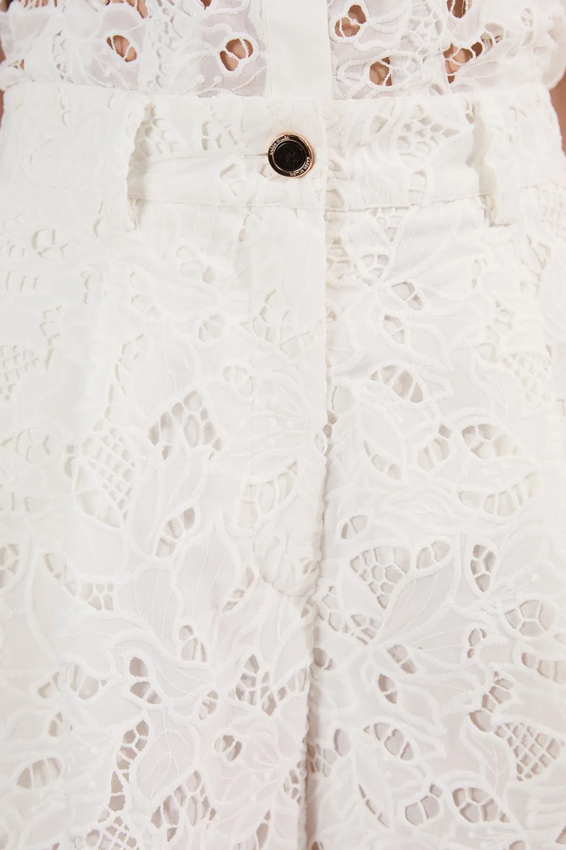 Pantalon Droit en Tissage Ajouré
