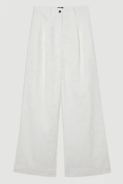 Pantalon Droit en Tissage Ajouré