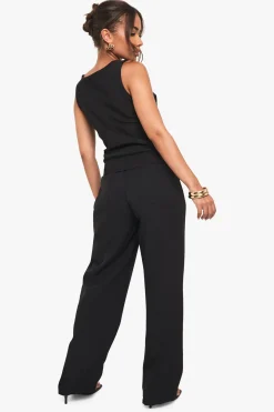 Pantalon droit en tissu tissé avec devant plissé