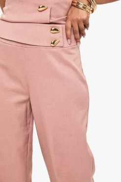 Pantalon droit à garniture dorée
