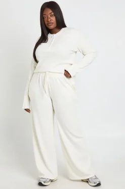 boohoo Pantalon Droit Gaufré Grande Taille<Femme Pantalons|Tailleurs