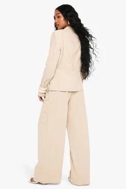 Pantalon droit à l'allure de lin, coupe tailleur