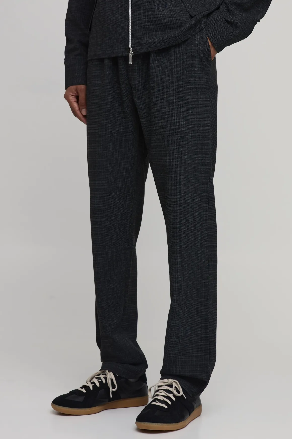 Pantalon Droit À Plis Frontaux Micro Carreaux Coordonné