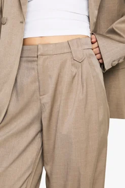 Pantalon droit sur mesure