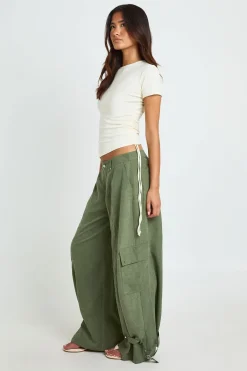 boohoo Pantalon À Détail De Boucle À L'ourlet<Femme Pantalons