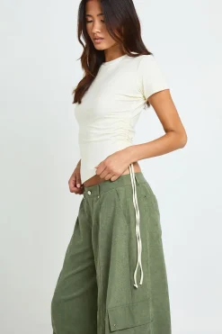 boohoo Pantalon À Détail De Boucle À L'ourlet<Femme Pantalons