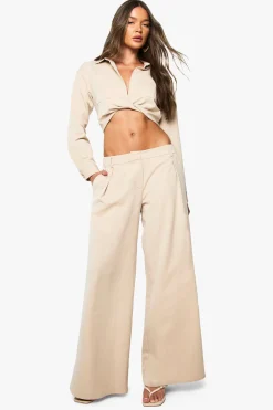 boohoo Pantalon effet lin à plis et jambe colonne<Femme Pantalons|Tailleurs
