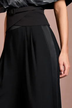 Pantalon En Crêpe À Plis