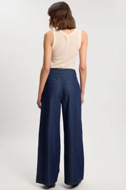 Pantalon En Denim À Jambe Large Avec Ceinture