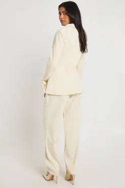 Pantalon en lin ajusté à jambe droite