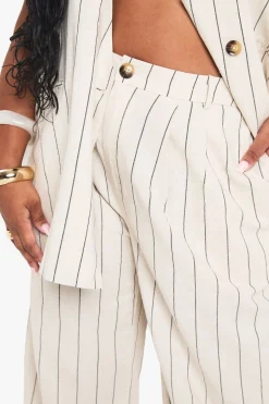 boohoo Pantalon en lin rayé sur mesure pour grande taille<Femme Pantalons