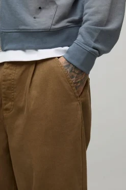 boohooMAN Pantalon en sergé délavé, coupe ample pour hommes de grande taille, avec ceinture moitié-moitié<Homme Pantalons Tall|Tout Afficher