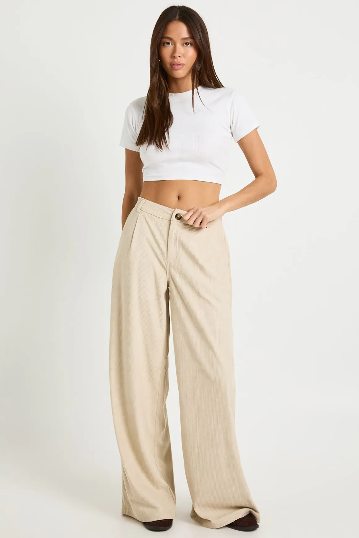 Pantalon en velours côtelé à jambes larges