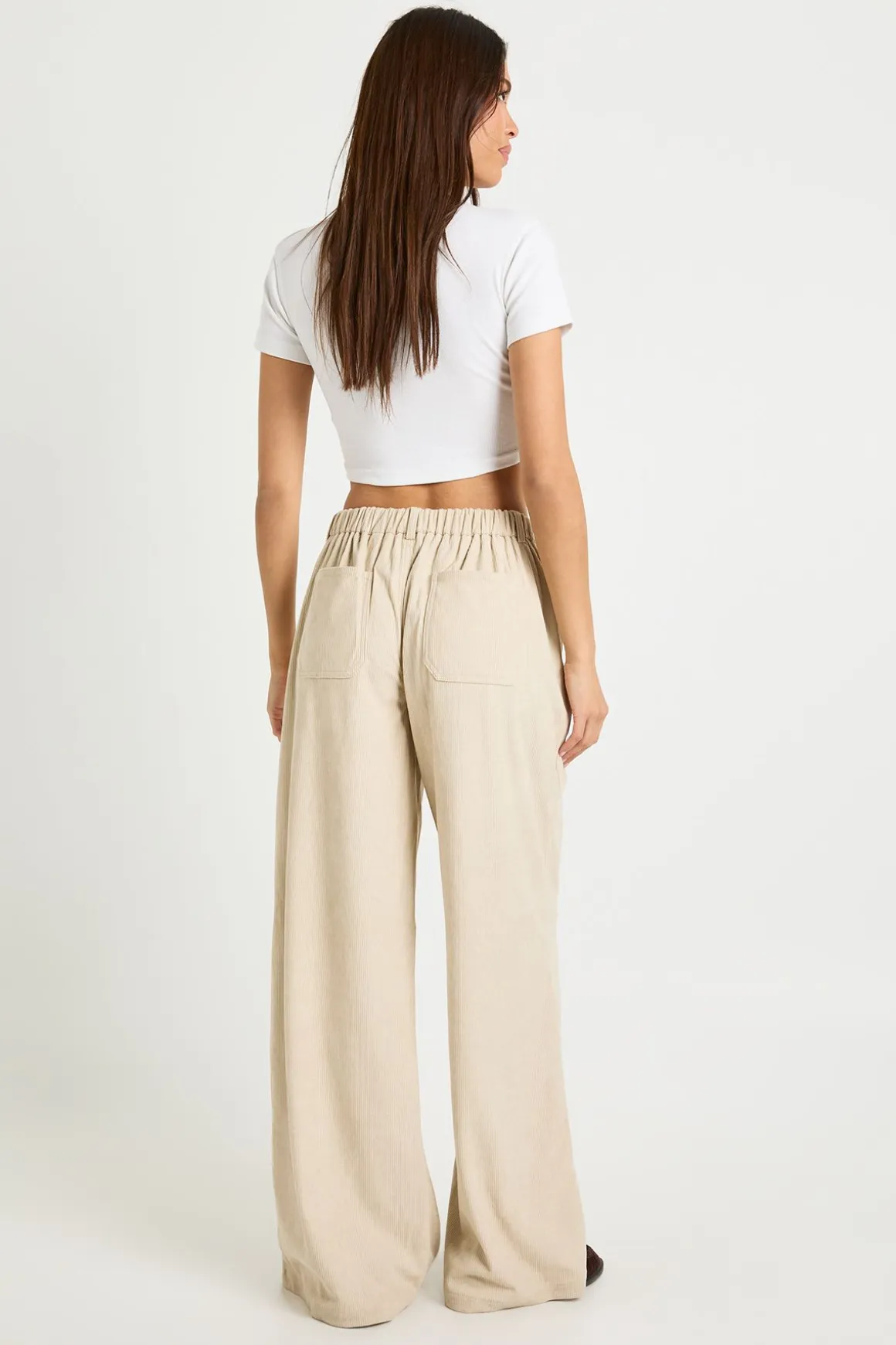 Pantalon en velours côtelé à jambes larges