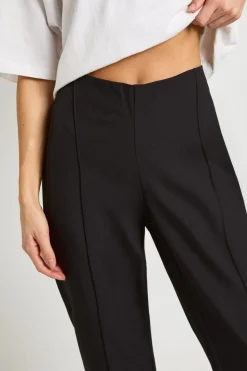 boohoo Pantalon Fuselé Ajusté Basics Tall<Femme Pantalons