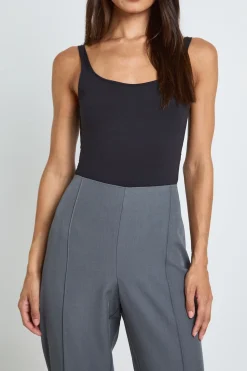 Pantalon Fuselé Ajusté Boohoo Basics Tall