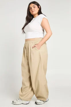 boohoo Pantalon Grande Taille En Popeline À Jambes Ballon Et Plis<Femme Pantalons
