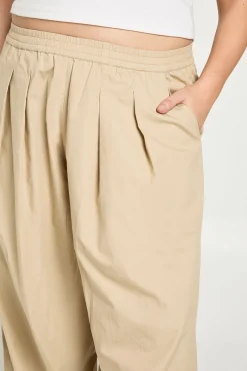 boohoo Pantalon Grande Taille En Popeline À Jambes Ballon Et Plis<Femme Pantalons